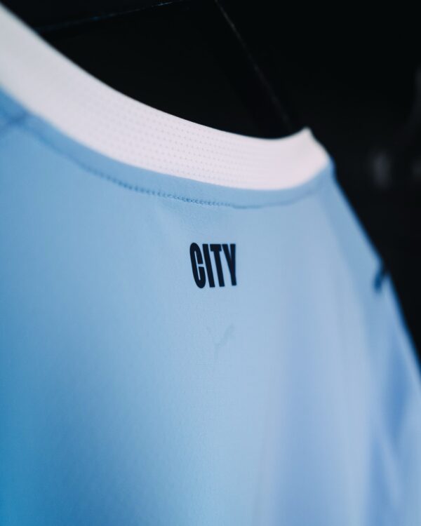 Manchester City 2025/26 Home Kit (Player Version)